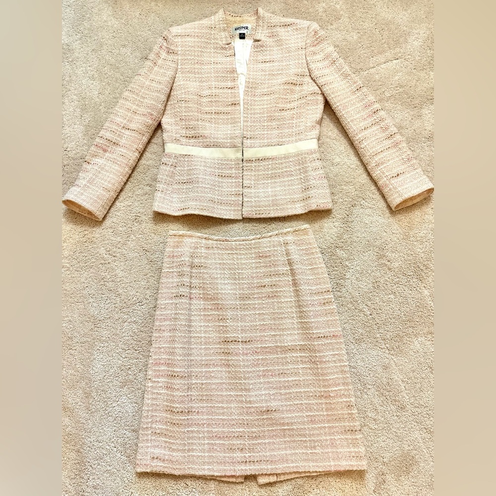 Kasper Pink tweed skirt and blazer set